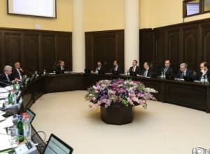 ПРЯМОЙ ЭФИР: Очередное заседание Правительства: в повестку включены 3 секретных вопроса