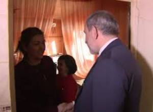 Ինչպես դիմավորեցին Փաշինյանին  Գյումրիի  «դոմիկներ» ում