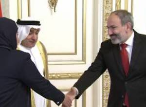 Փաշինյանն ընդունել է ՀՀ-ում ԱՄԷ-ի նորանշանակ դեսպան Մուհամմադ Իսա Ալ Զաաբին