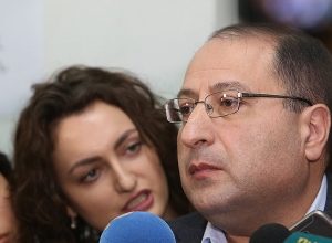 Айк Алумян представил ходатайство о самоотводе судьи Анны Данибекян, отметил 2 основания