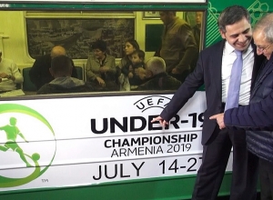 Ինչո՞ւ է Երեւանի մետրոպոլիտենում ֆուտբոլային գնացք հայտնվել