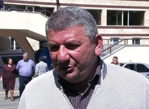 Թռուցիկներ՝ մեքենաների վրա