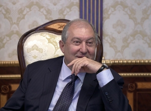 Президент встретился с профессорско-преподавательским составом юридического факультета ЕГУ