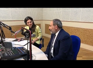 Что делает Никол Пашинян на Общественном радио?