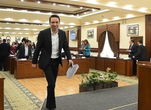 Հայկ Մարությանը աշխատավարձերի բարձրացման հարցն օրակարգից հանեց