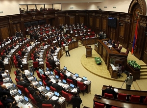 Live. Ազգային ժողովում ընթանում է հերթական քառօրյա նիստը