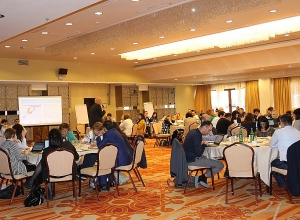Հայաստանում առաջին անգամ կազմակերպել է Հարվարդի համալսարանի «Ֆլագշիփ» դասընթացը