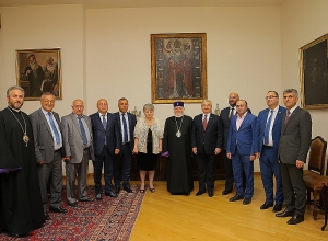 Արցախի խորհրդարանականները հանդիպել են կաթողիկոսին