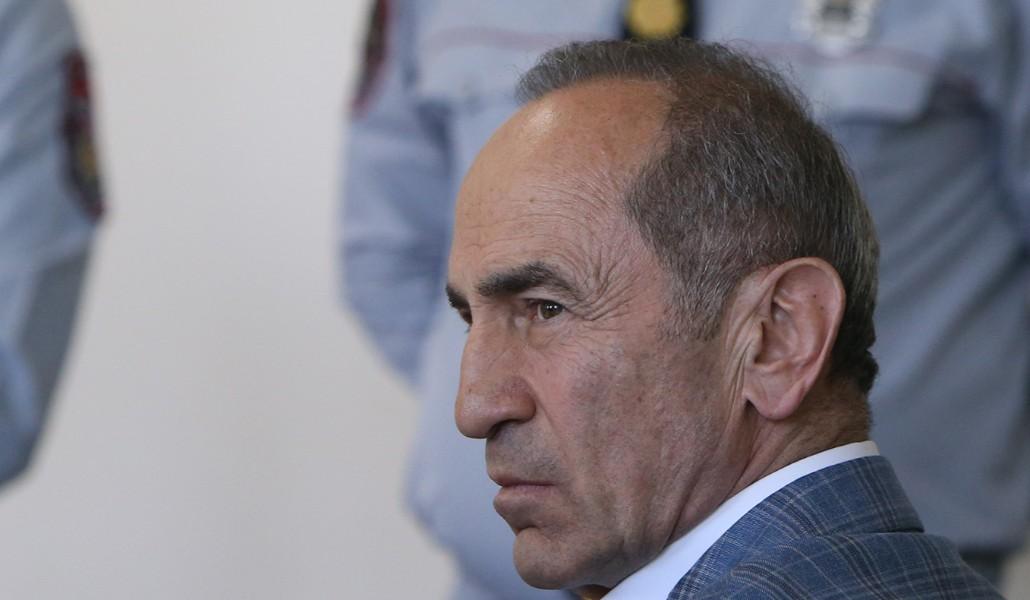 QOCHARYAN DAT (10)
