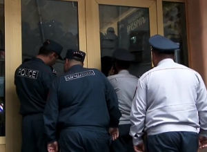 Студенты бойкотируют выборы ректора ЕГИТК:  LIVE