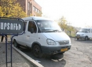 Դիսպետչերին բողոքելը հաշիվ չէ. Մեջքդ  ջարդվում է՝  Մարտունու համայնքապետին  դիմիր