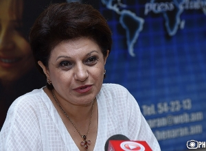 Прямой эфир: пресс-конференция председателя женского совета РПА Карине Ачемян