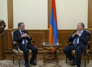 Armenian President meets with former CEO of Electricité de France and Veolia Environnement Henri Proglio
