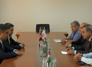 ՀԽՀԿ նախագահ Իշխան Զաքարյանը հանդիպել է ՀՖՖ նախագահ Արթուր Վանեցյանին