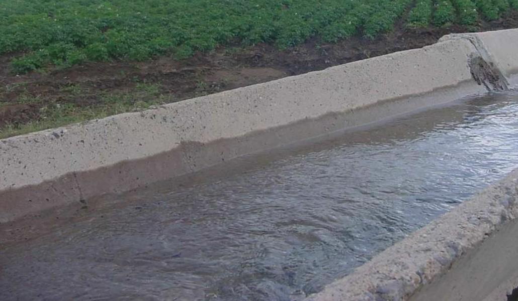 Irrigation_in_Armenia_N75