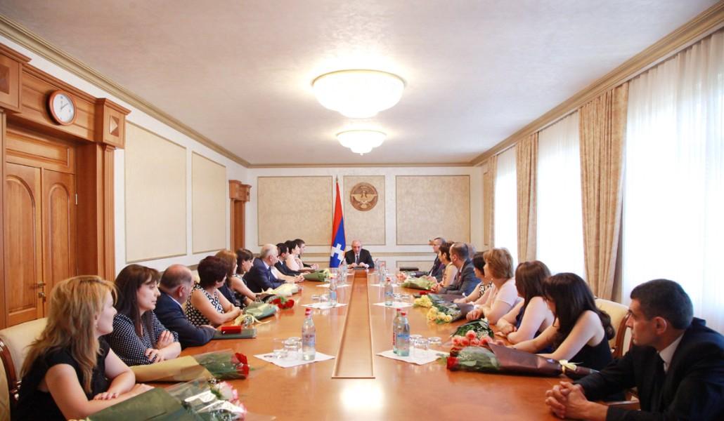 260619 PargevAraroghVichakagr95Amyak