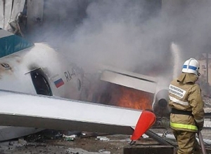 В РФ самолет совершил аварийную посадку – есть погибшие и пострадавшие