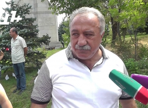 Սասուն Միքայելյանը քաղաքական հարցերին չպատասխանեց