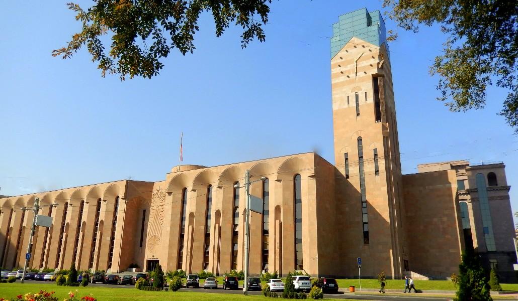 Yerevan_City_Hall_1_(15)