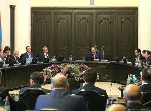 Полиция должна предпринять самые жетские меры по отношению к водителям-нарушителям: Никол Пашинян