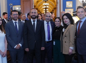 Председатель НС встретился с конгрессменами США