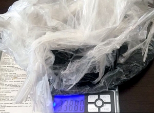 У граждан Ирана и Армении обнаружены опиум и метамфетамин