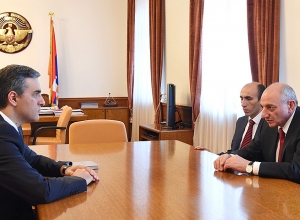 President of Artsakh receives Armenia’s Human Rights Defender