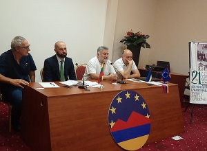 Արա Պապյանը համոզված է, որ Մոսկվայի պայմանագիրն ամբողջությամբ կեղծ է