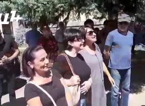 Քոչարյանի աջակիցների և ընդդիմադիրների բողոքի ակցիաները ՍԴ-ի մոտ