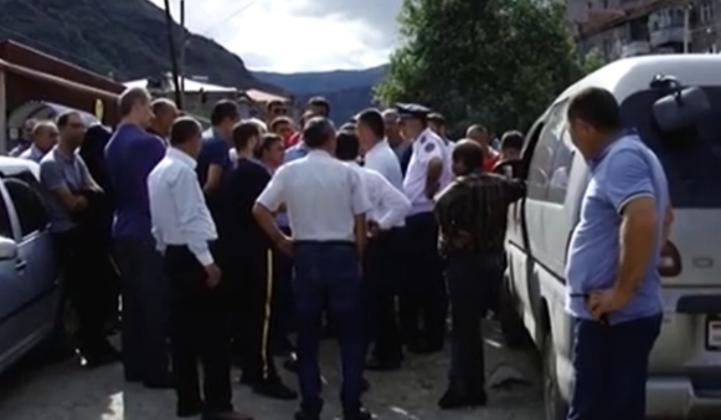 70232743_735773433542217_6710917001641984000_n