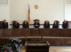 Грайр Товмасян и Аревик Петросян в отпуске