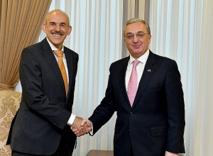 Зограб Мнацаканян принял новоназначенного посла Германии Михаэля Банцхафа
