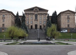 ԱԺ-ն շարունակում է իր աշխատանքը․ Ուղիղ