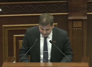 «Մենք  ՀԱՊԿ-ում շարունակում ենք  մնալ, որ Ռուսաստանը հանկարծ մեզ չպատժի».Արման Բաբաջանյան