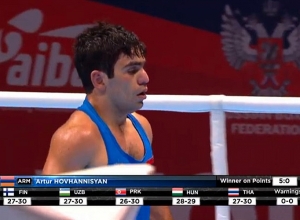 Բռնցքամարտի ԱԱ. Արթուր Հովհաննիսյանը հաղթեց առաջին մարտում