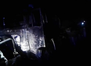 Ողբերգական ավտովթար Երևան Մեղրի ավտոճանապարհին  մեքենան այրվել է, 3 մարդ`մահացել