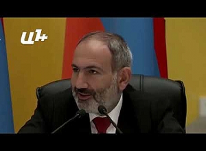 Nikol Pashinyan signs motion on dismissing Arthur Vanetsyan as Director of NSS
