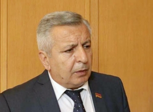 Շոյելու համար չեք հարցը բարձրաձայնել, նպատակը դատավորի փոփոխությունն է․ Բագրատյանը՝ «Իմ քայլին»