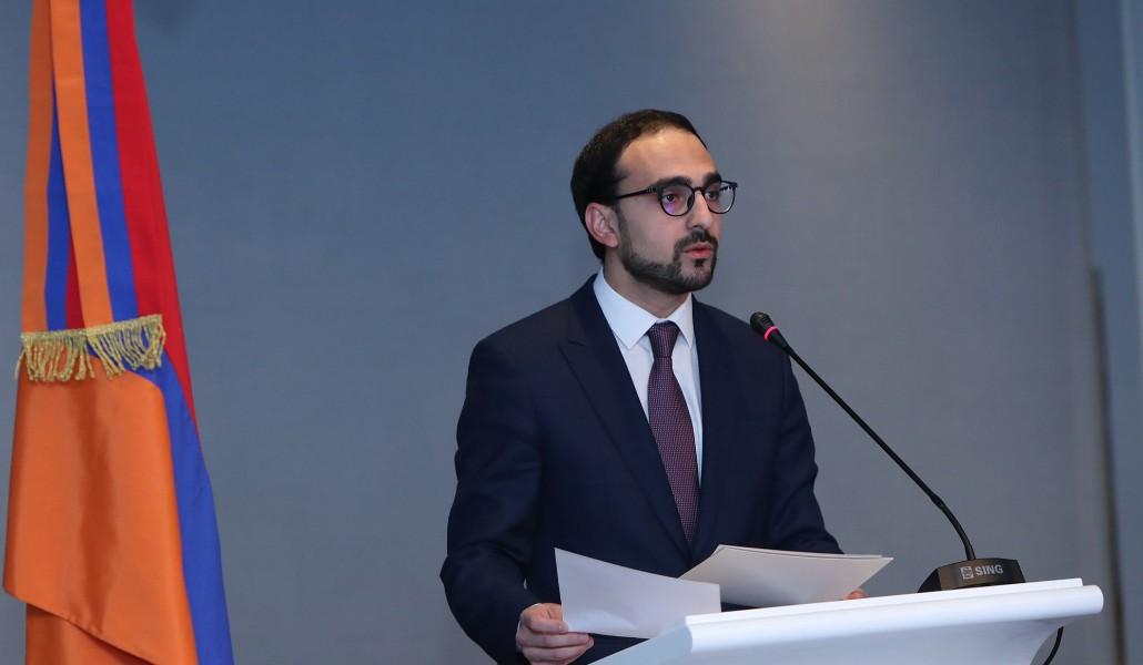 Տիգրան Ավինյան