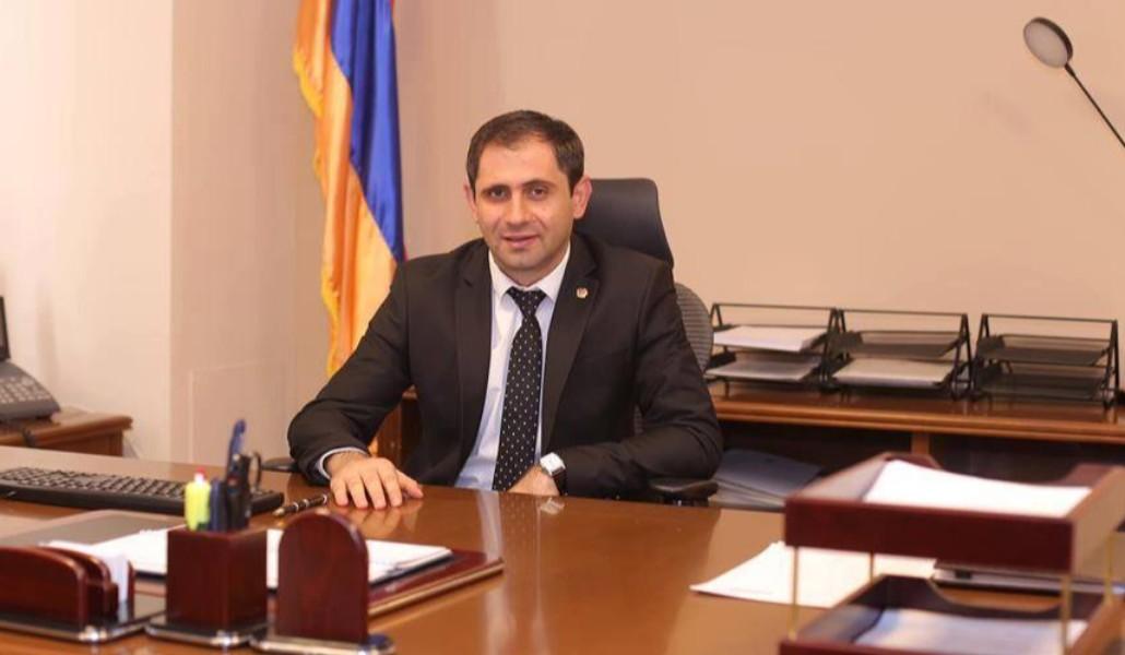 Սուրեն Պապիկյան