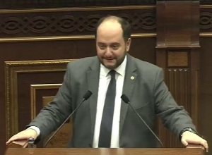 «Լավ տղաները» խառնվում են  դպրոցների խորհուրդների ձևավորմանը