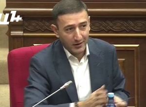 Հանկարծ պահի տակ շփոթություն չառաջանա. Բաբկեն Թունյան