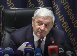 Единственный период, когда у министерства нет неисправных машин: Феликс Цолакян