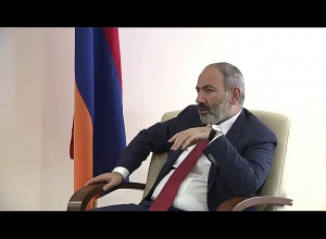 Փաշինյանը հանդիպել է  WCIT 2019 մասնակից, «Infosys» ընկերության համահիմնադիր Նարայանա Մուրտիի հետ