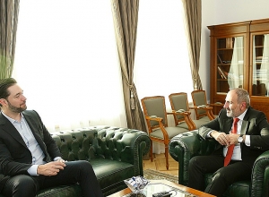 Nikol Pashinyan receives Alexis Ohanian