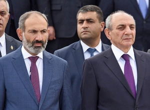Նիկոլ Փաշինյանի հանդիպումը Բակո Սահակյանի հետ