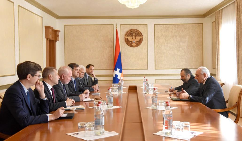 161019EAHKMinskKhumb