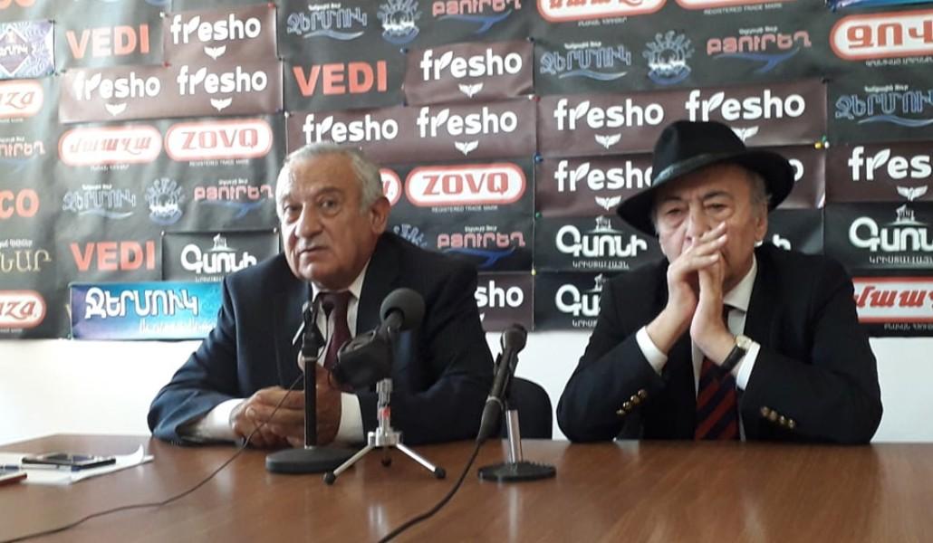 73195967_690600581427375_8485061265977245696_n