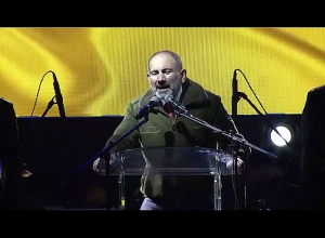 «Դբա լավը, ժողովուրդ ջան, դբա լավը». Նիկոլ Փաշինյանի ելույթը՝ Վանաձորի օրվա առթիվ