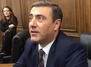 Արման Բաբաջանյանին վստահել- չվստահելու խնդիր չունենք. ԱԱԾ տնօրենի պաշտոնակատար